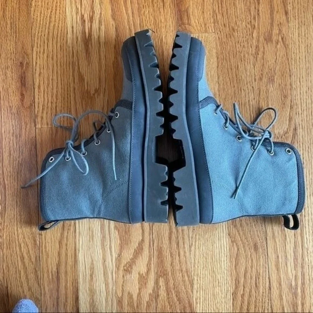 J.crew Gwen boots women's size 7.5 canvas lace‎ up lug sole slate green EUC